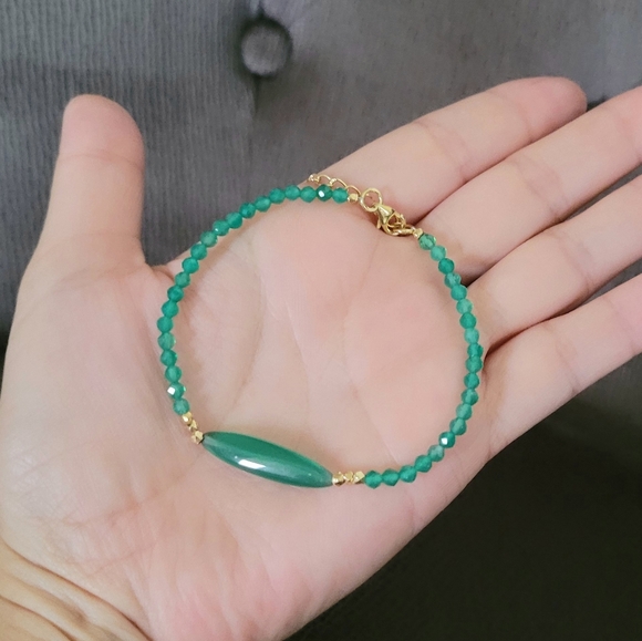 Shivam Green💚 Onyx Bead Bracelet - Picture 15 of 16